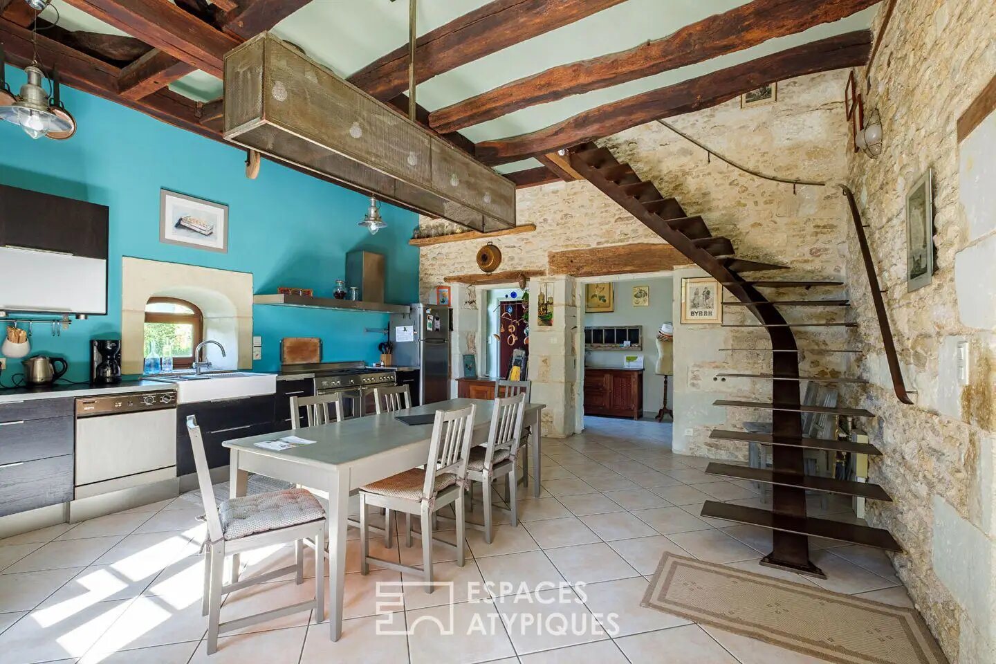 Maison à vendre, 190m², Neuville-de-Poitou