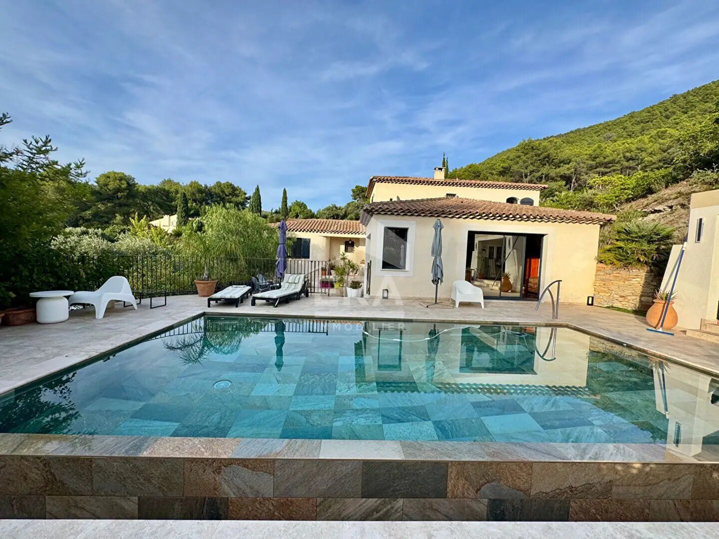 Maison à vendre, 181m², Ceyreste