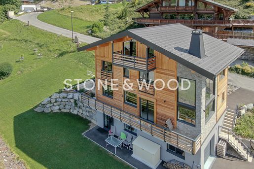 Maison 7 pièces 180 m² · à Montriond · 180 m² · 1 895 000 €