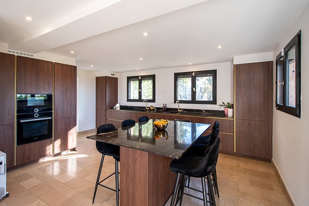 Maison à vendre, 290m², Bossey