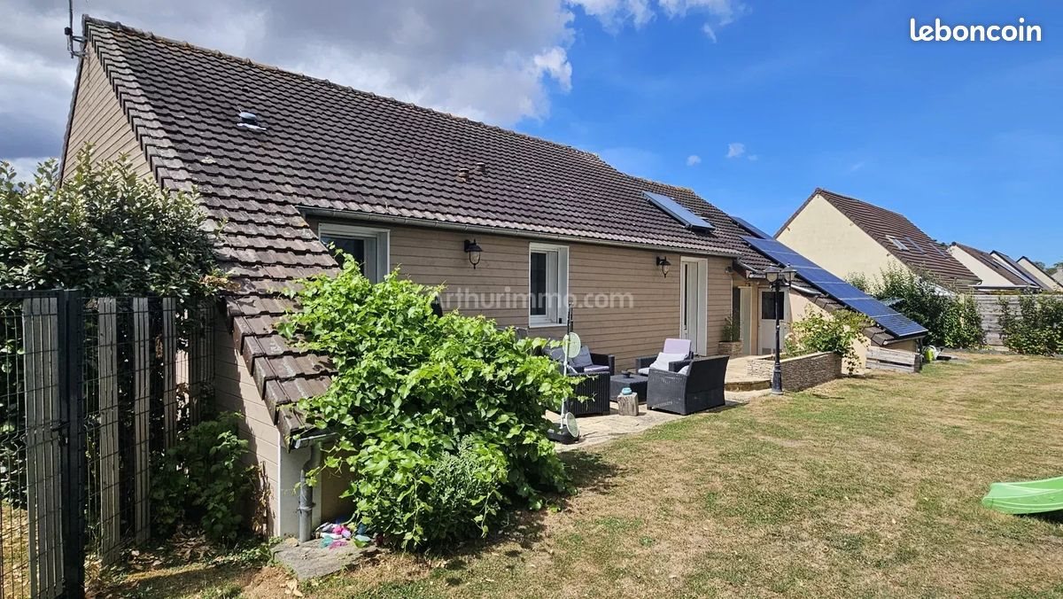 Maison à vendre, 139m², Emiéville