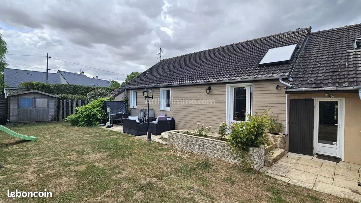 Maison à vendre, 139m², Emiéville