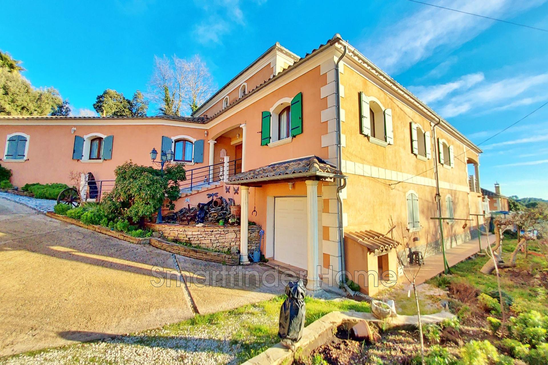 Maison à vendre, 272m², Flassans-sur-Issole