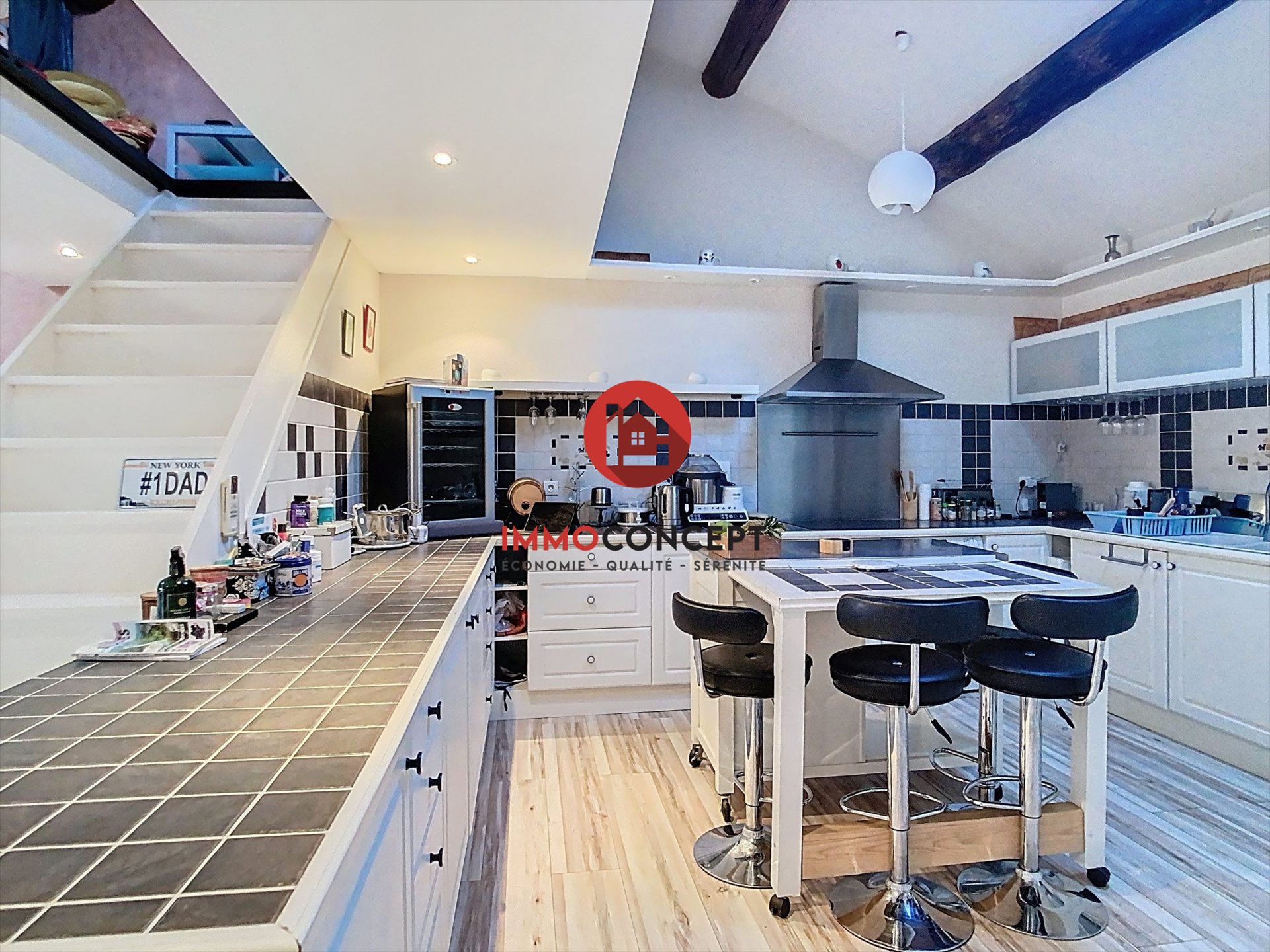 Appartement à louer, 93m², Sauveterre