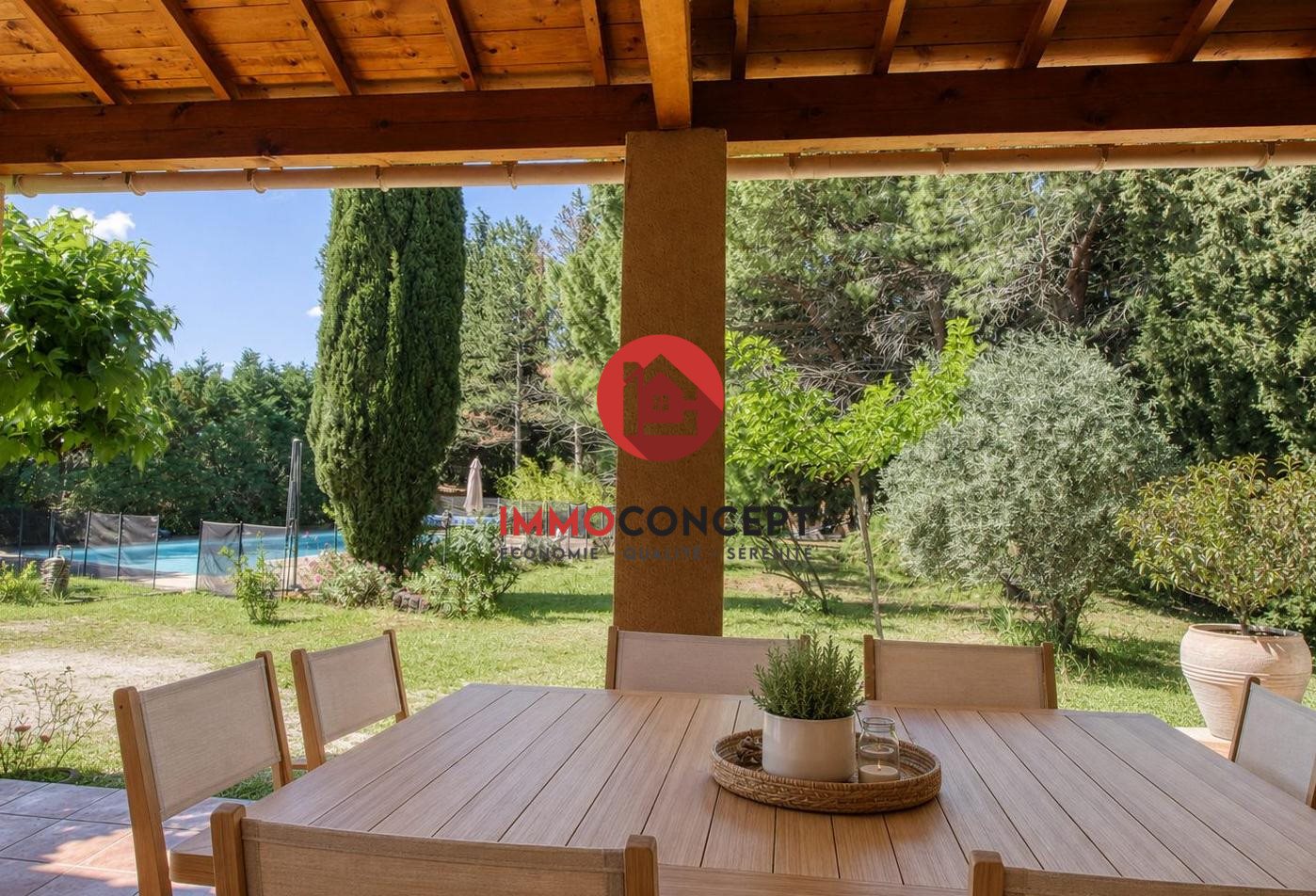 Maison à vendre, 250m², Pujaut