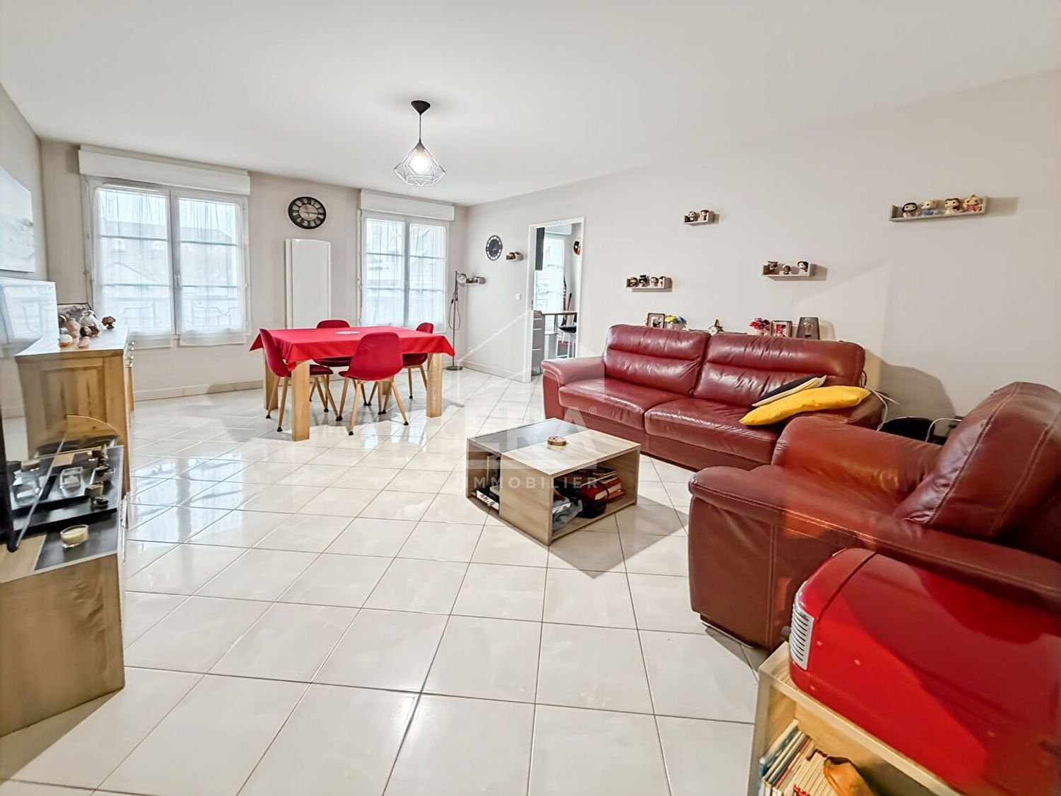 Appartement à vendre, 93m², Saint-Fargeau-Ponthierry