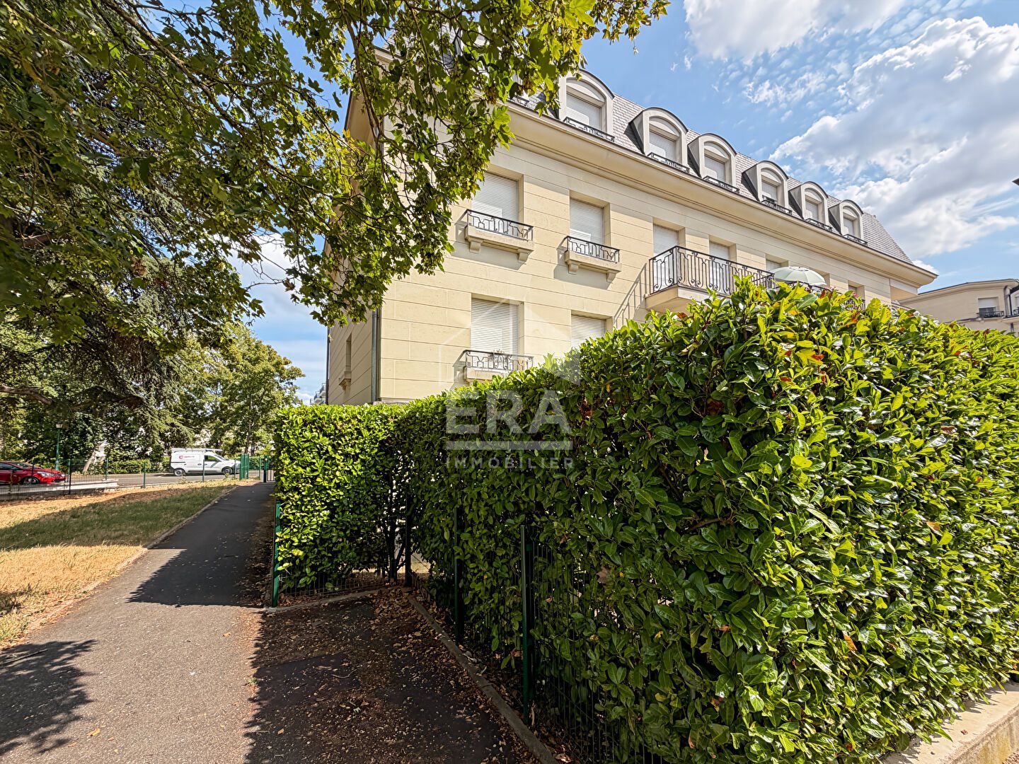 Appartement à vendre, 109m², Saint-Fargeau-Ponthierry