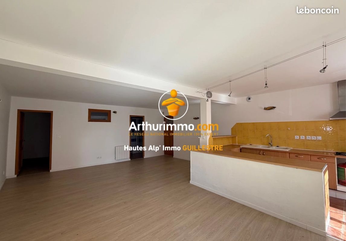 Appartement à louer, 61m², Guillestre