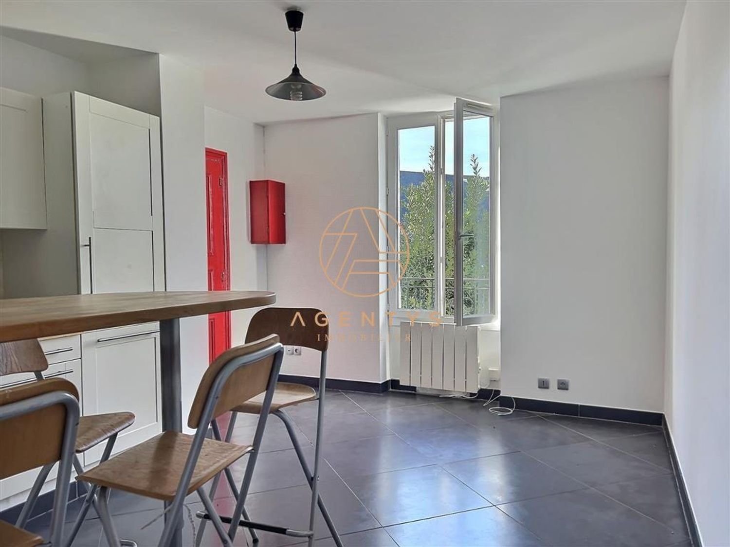 Appartement à louer, 27m², Saint-Maur-des-Fossés