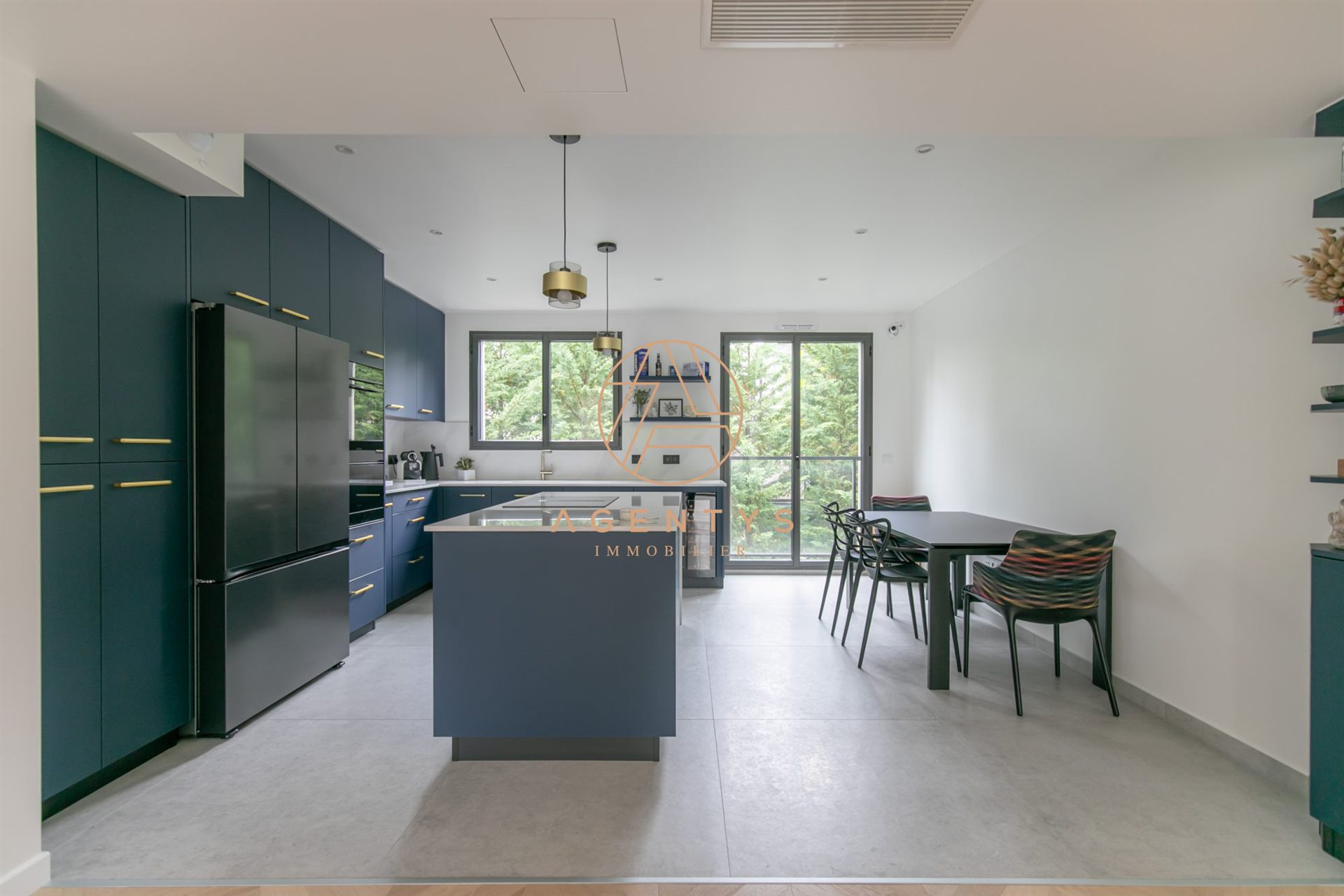 Appartement à vendre, 98m², Saint-Maur-des-Fossés