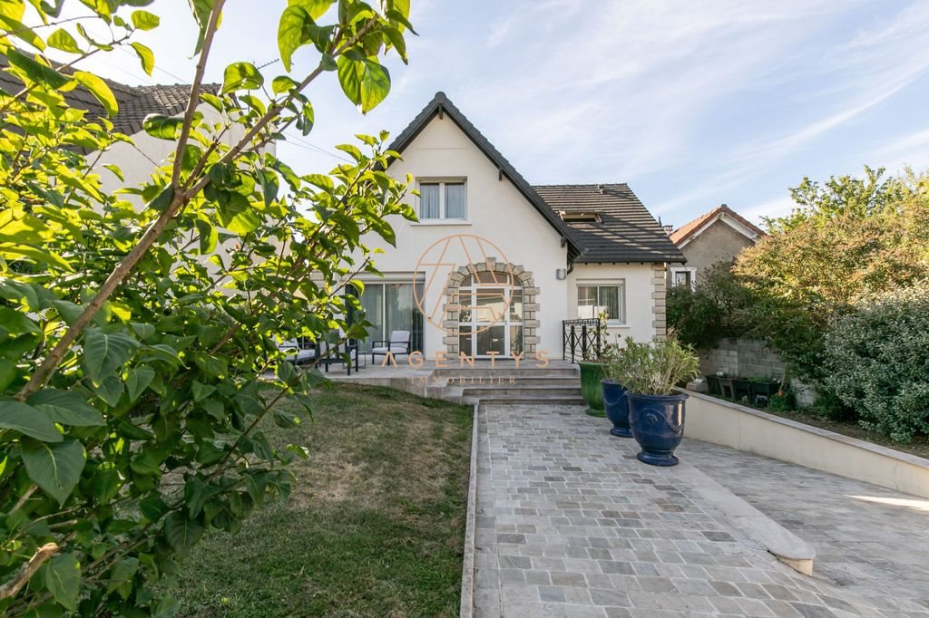 Maison à vendre, 135m², Ormesson-sur-Marne