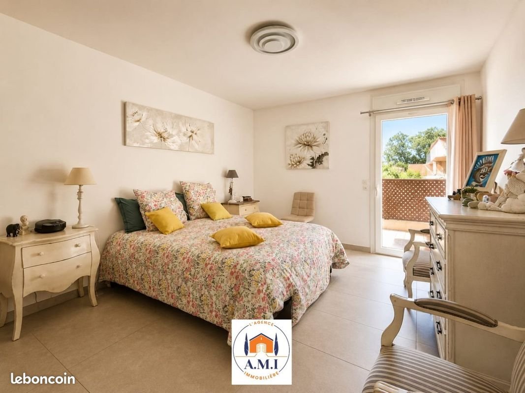 Appartement à vendre, 90m², Castries