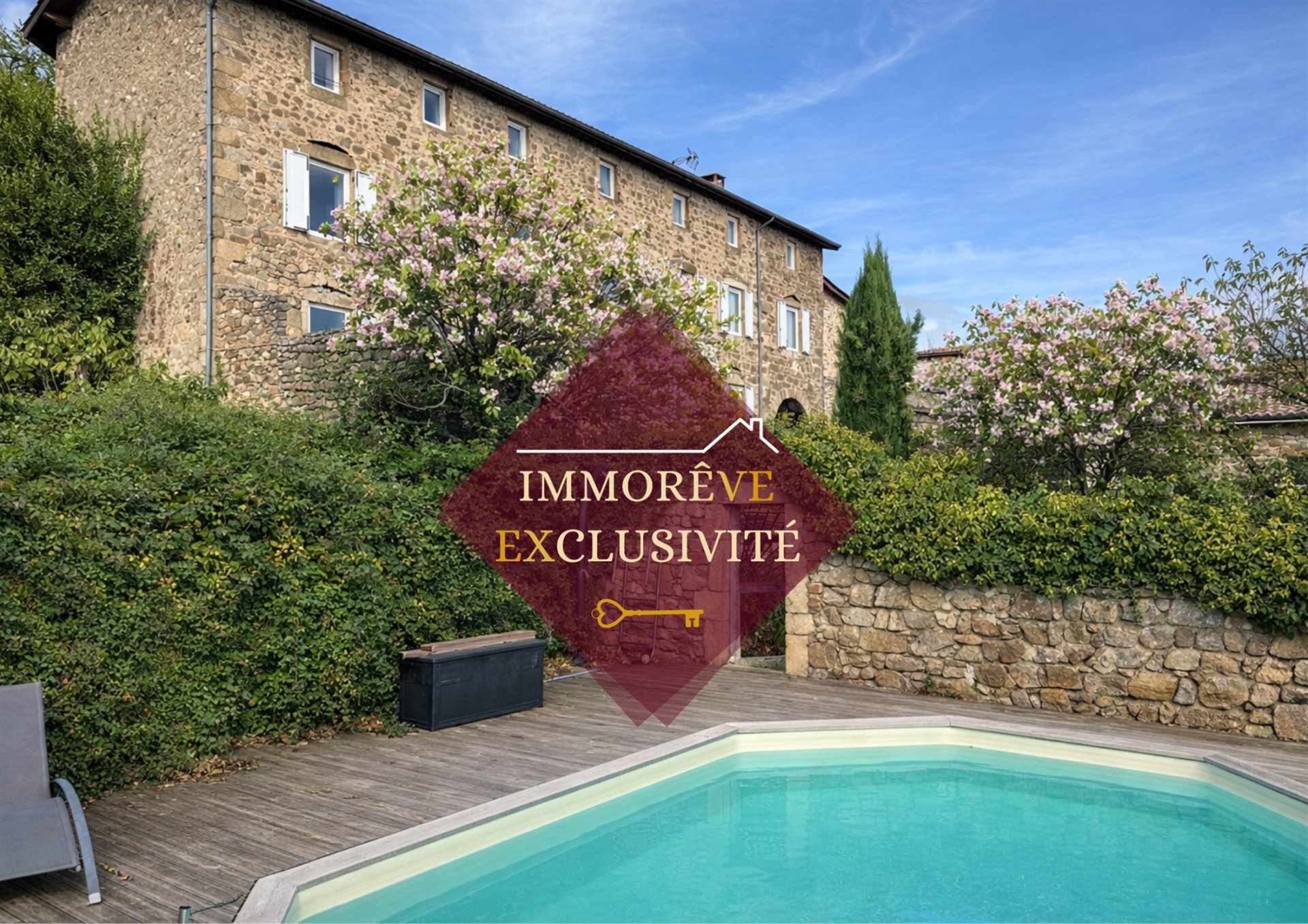 Maison à vendre, 357m², Maclas