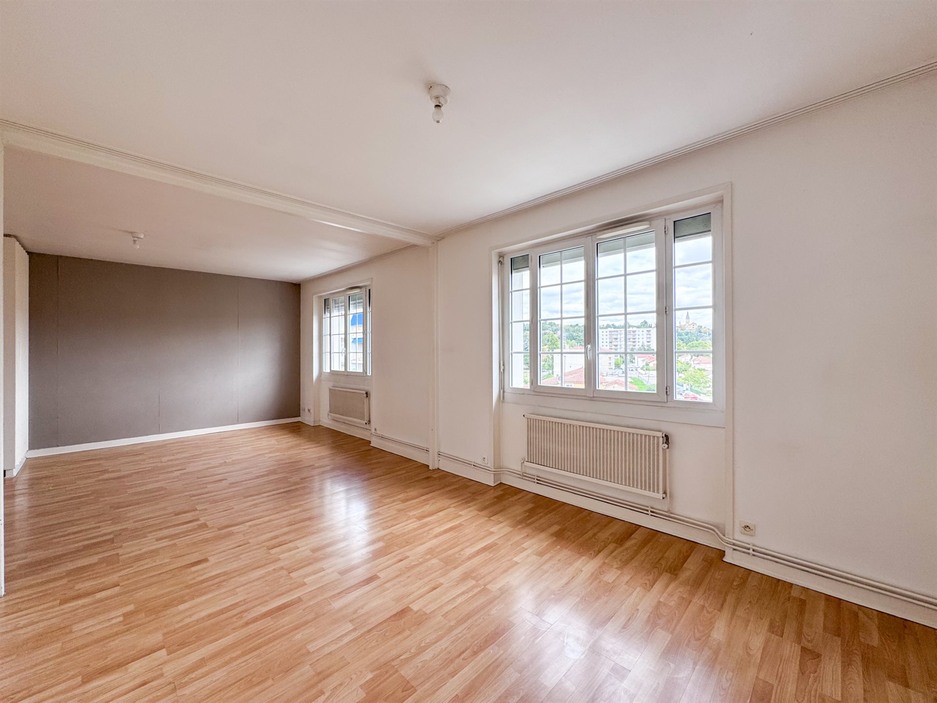 Appartement à vendre, 74m², Roussillon