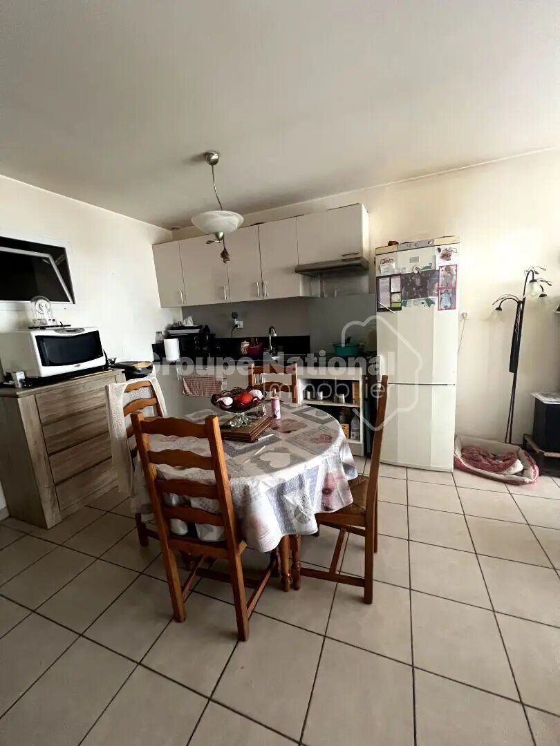 Appartement à louer, 44m², Saint-Laurent-d'Aigouze
