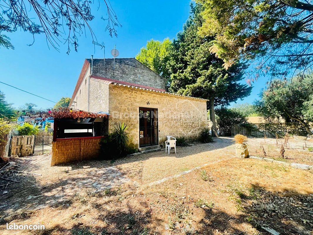 Maison à vendre, 321m², Saint-Laurent-d'Aigouze