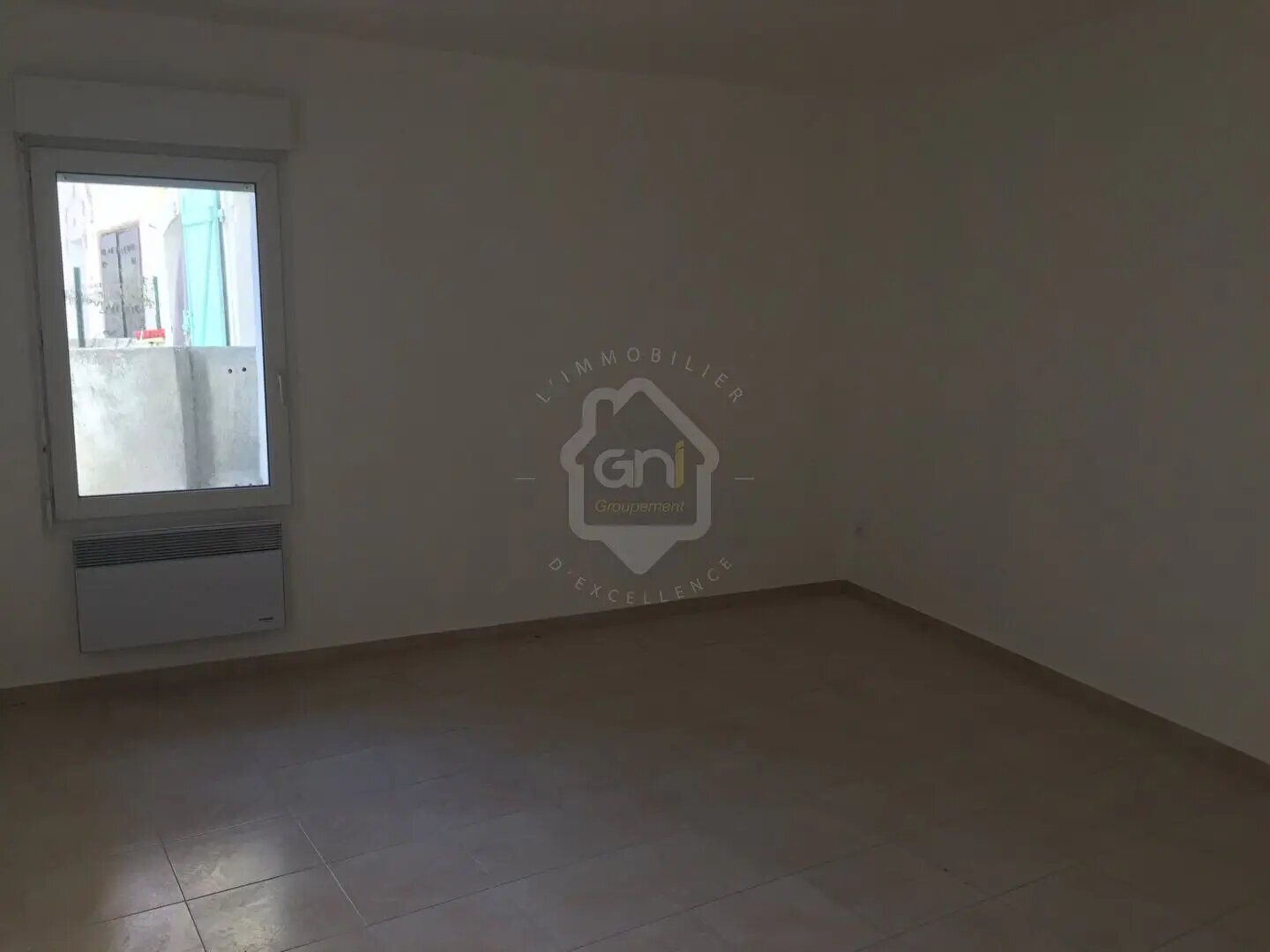 Maison à louer, 84m², Saint-Laurent-d'Aigouze