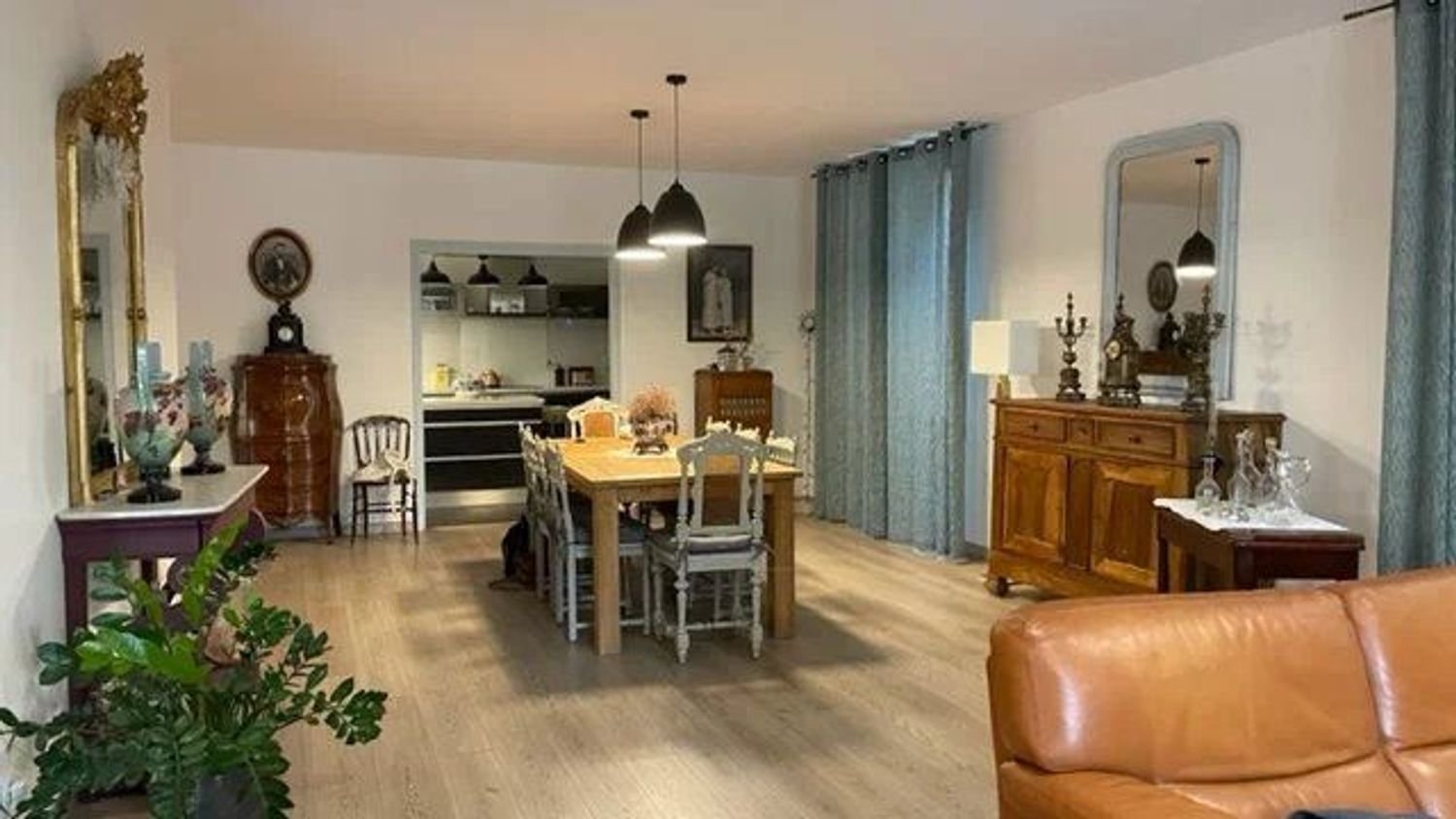 Maison à vendre, 275m², Lambesc
