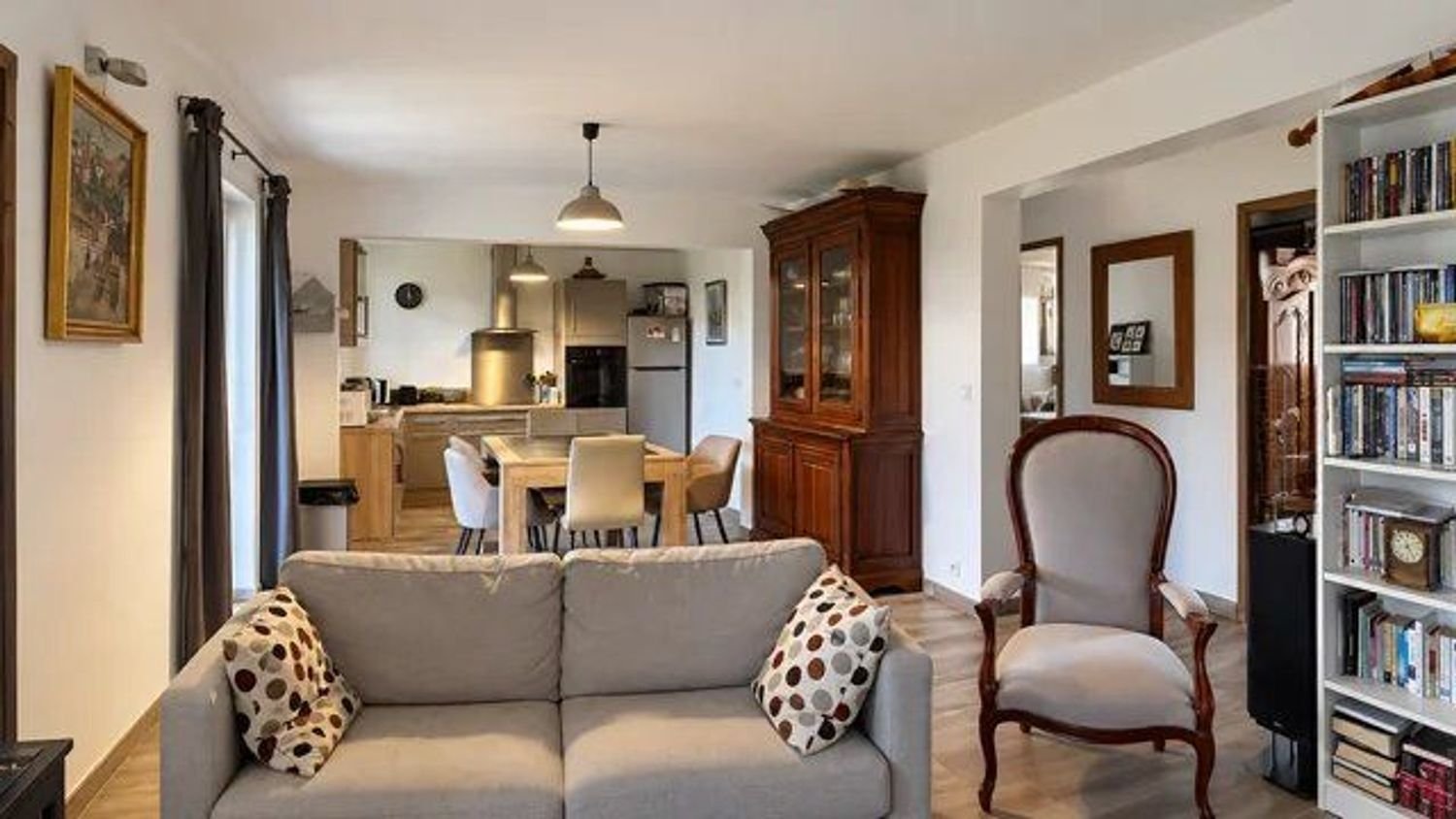 Appartement à vendre, 71m², Pélissanne