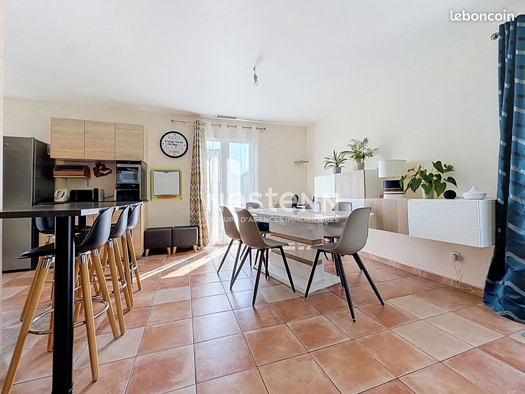 Maison à vendre, 106m², Labastidette
