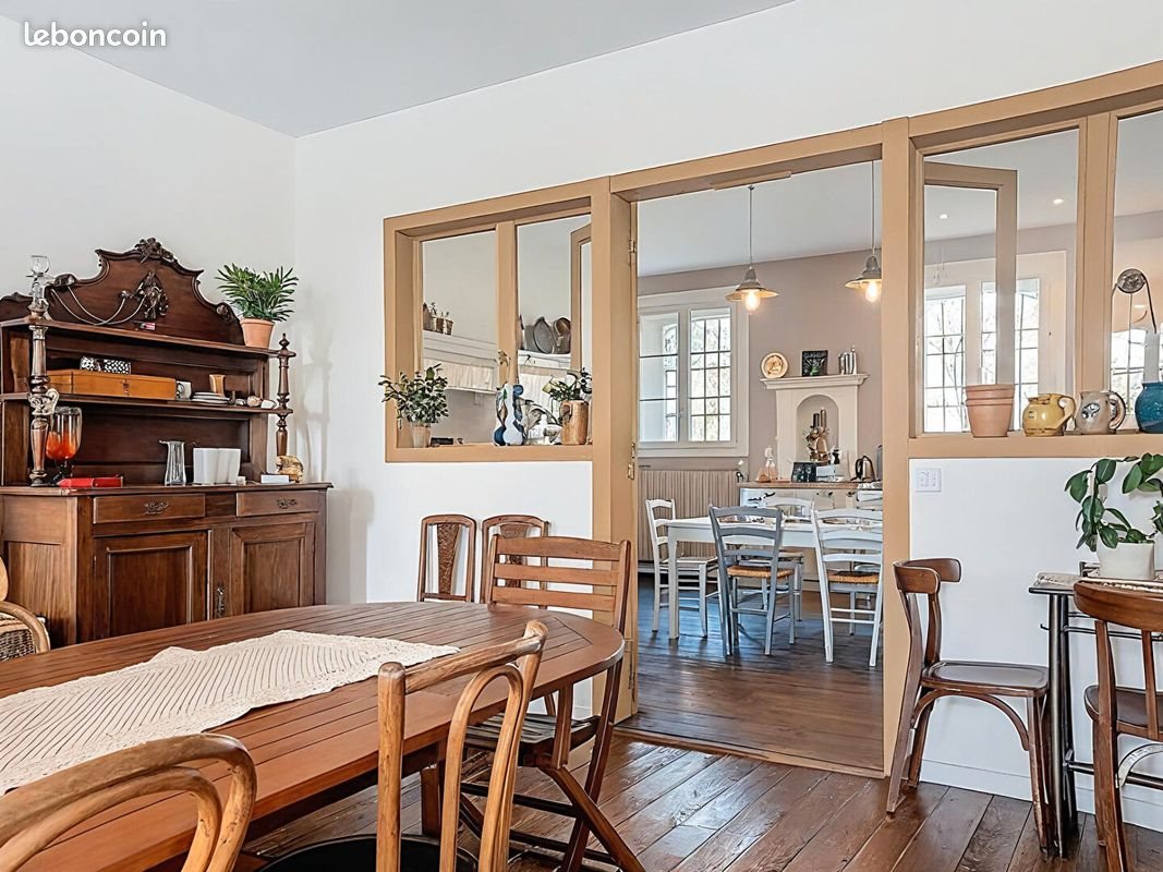 Maison à vendre, 329m², La Salvetat-Saint-Gilles