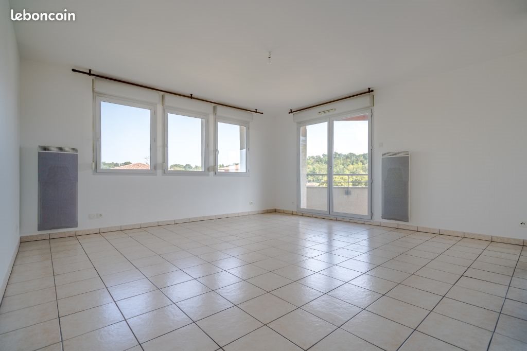 Appartement à louer, 66m², Muret