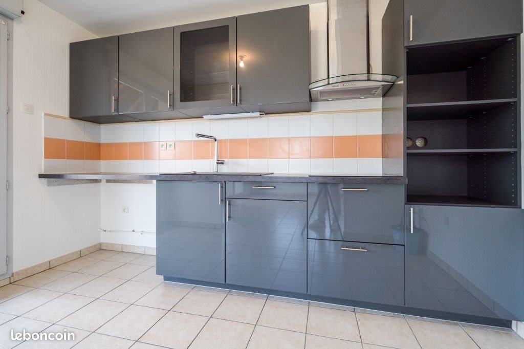 Appartement à louer, 66m², Muret