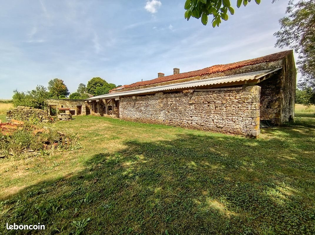 Maison à vendre, 125m², Saint-Hilaire-des-Loges
