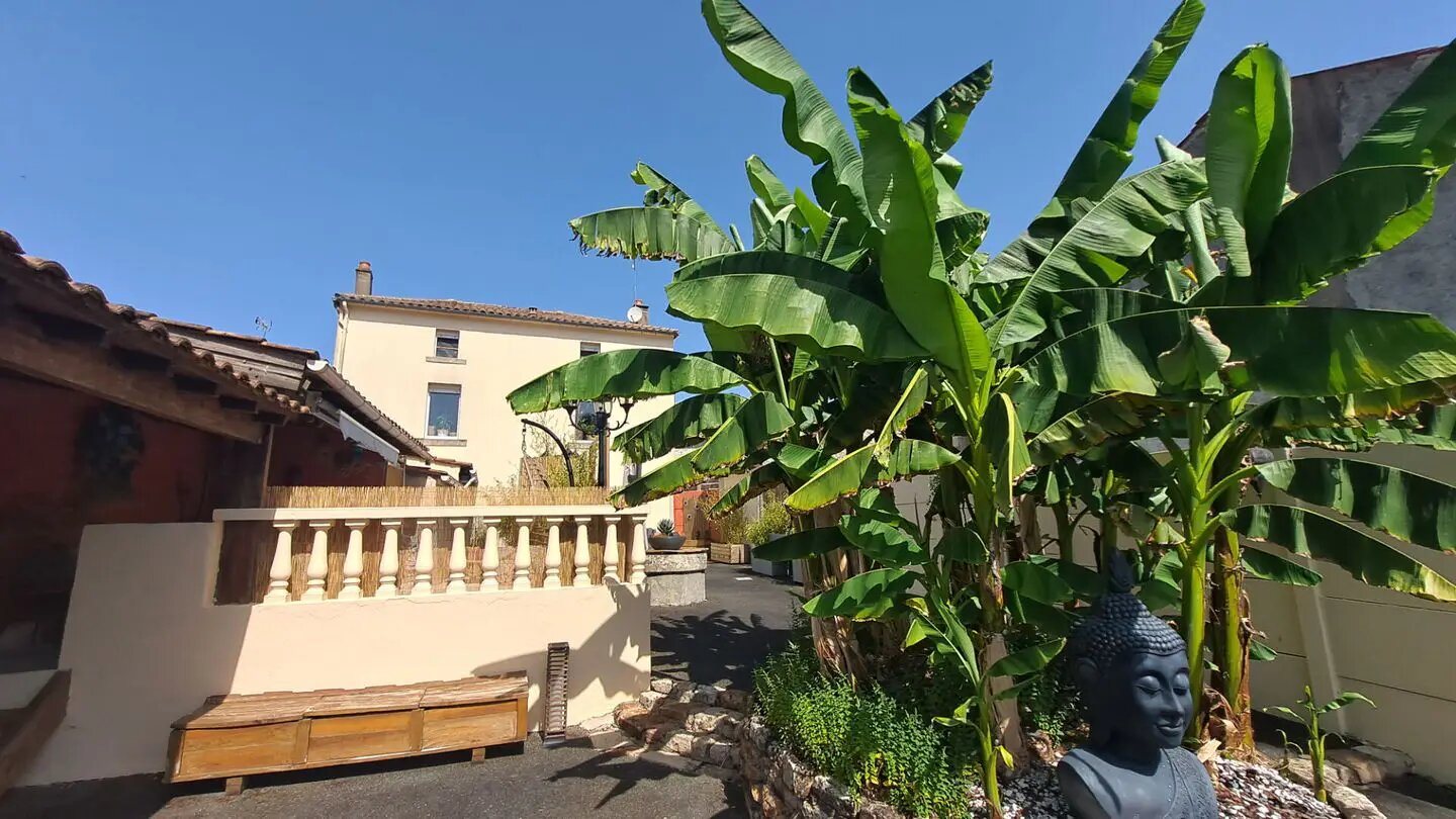 Maison à vendre, 155m², Mervent