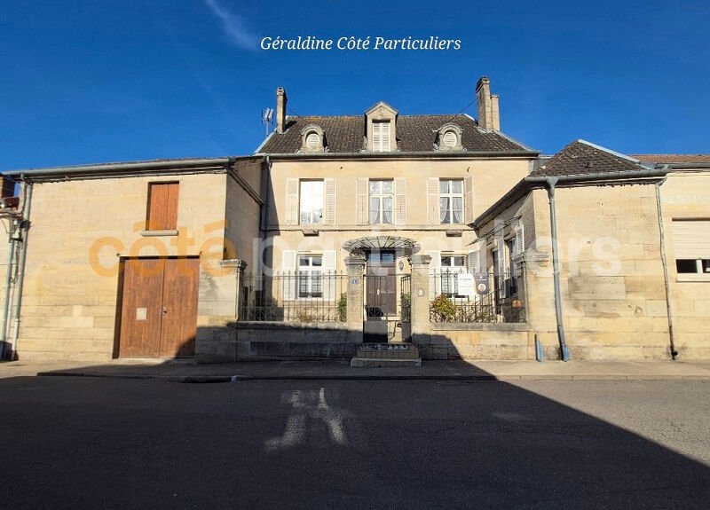 Maison à vendre, 142m², Lisle-en-Rigault