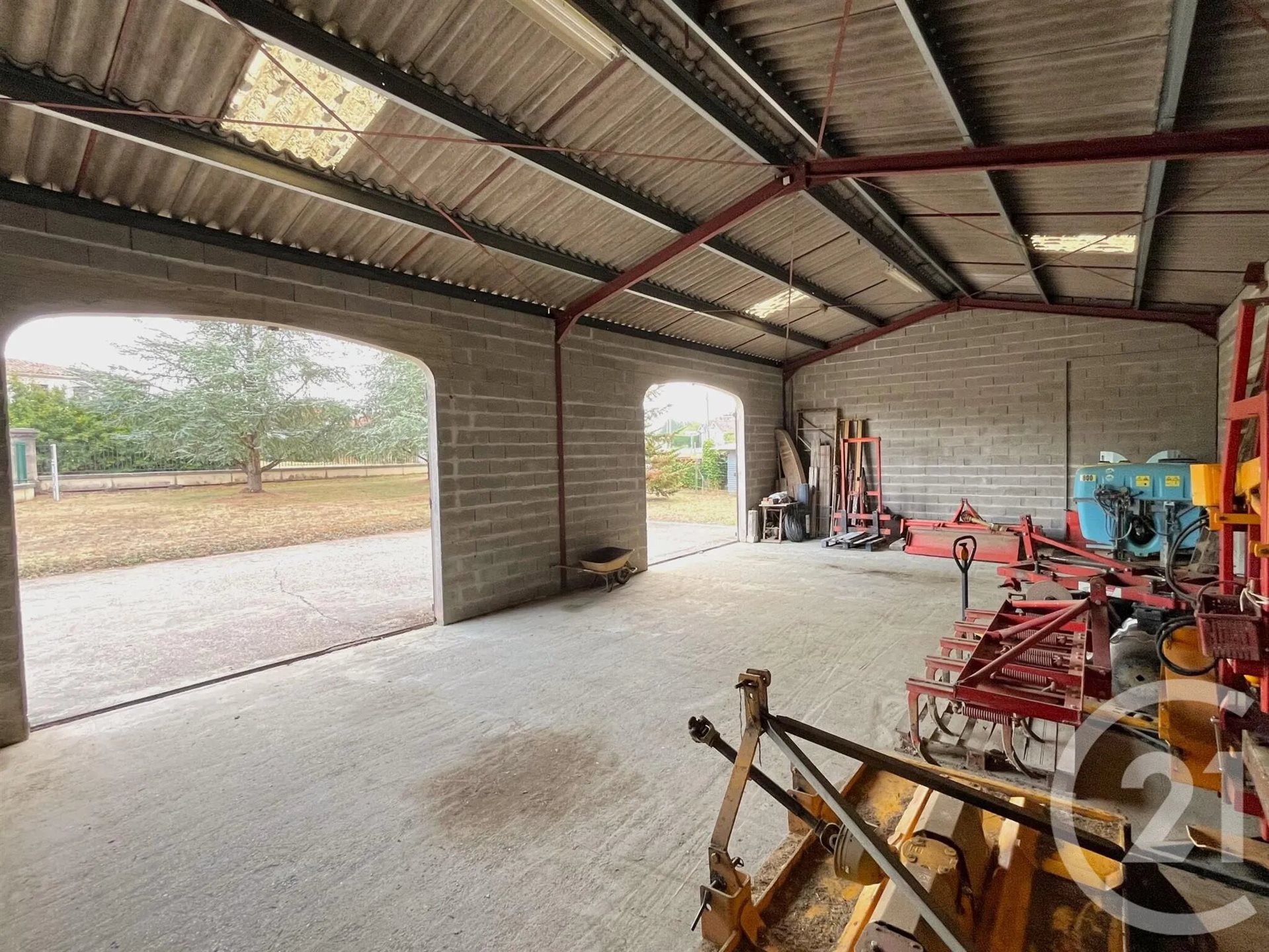 Maison à vendre, 392m², Saint-Quentin-de-Baron