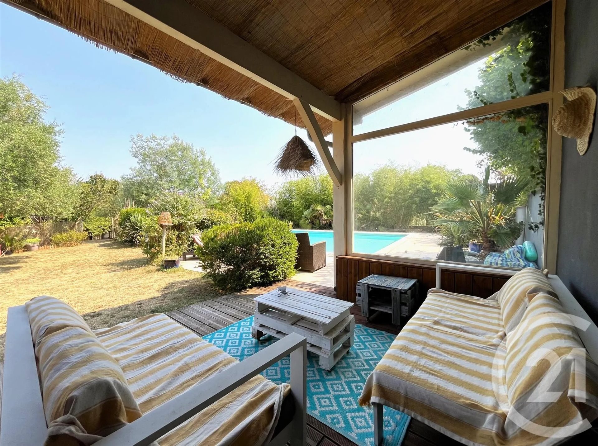 Maison à vendre, 215m², Saint-Quentin-de-Baron