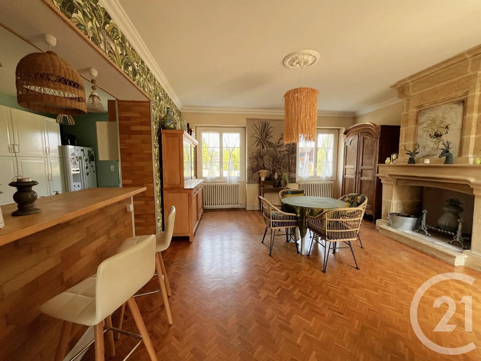 Maison à vendre, 215m², Saint-Quentin-de-Baron