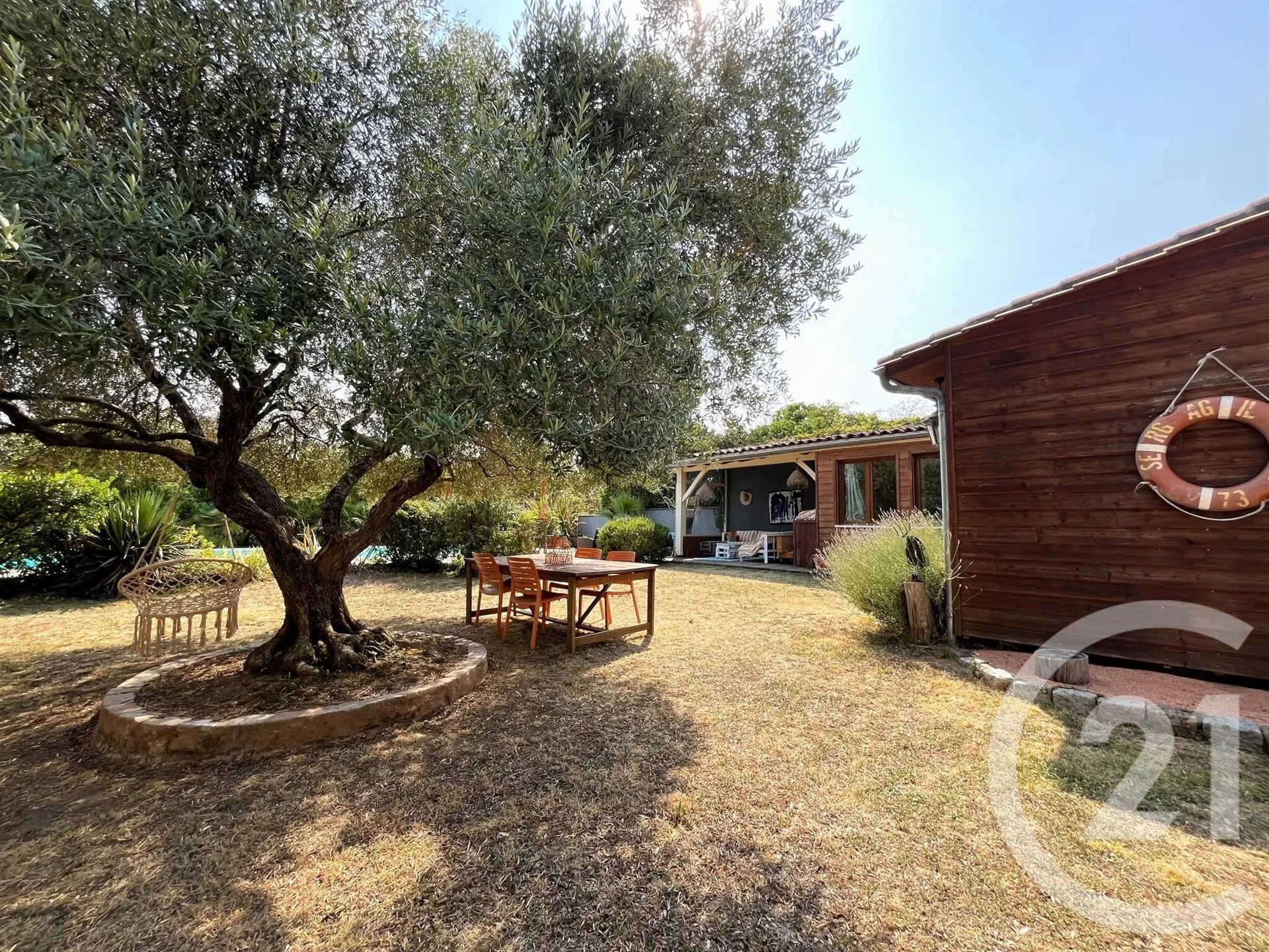 Maison à vendre, 215m², Saint-Quentin-de-Baron