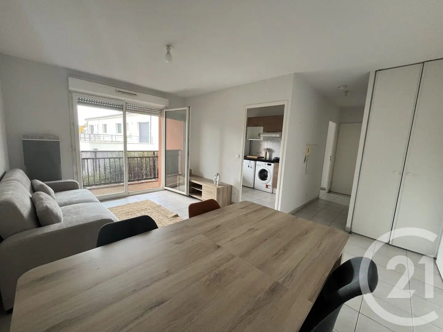 Appartement à louer, 41m², Saint-Quentin-de-Baron