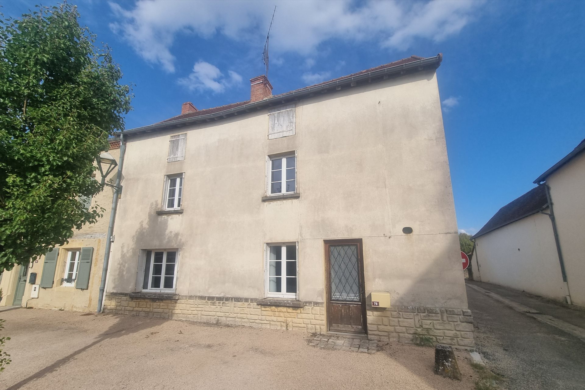 Maison à vendre, 140m², Anzy-le-Duc