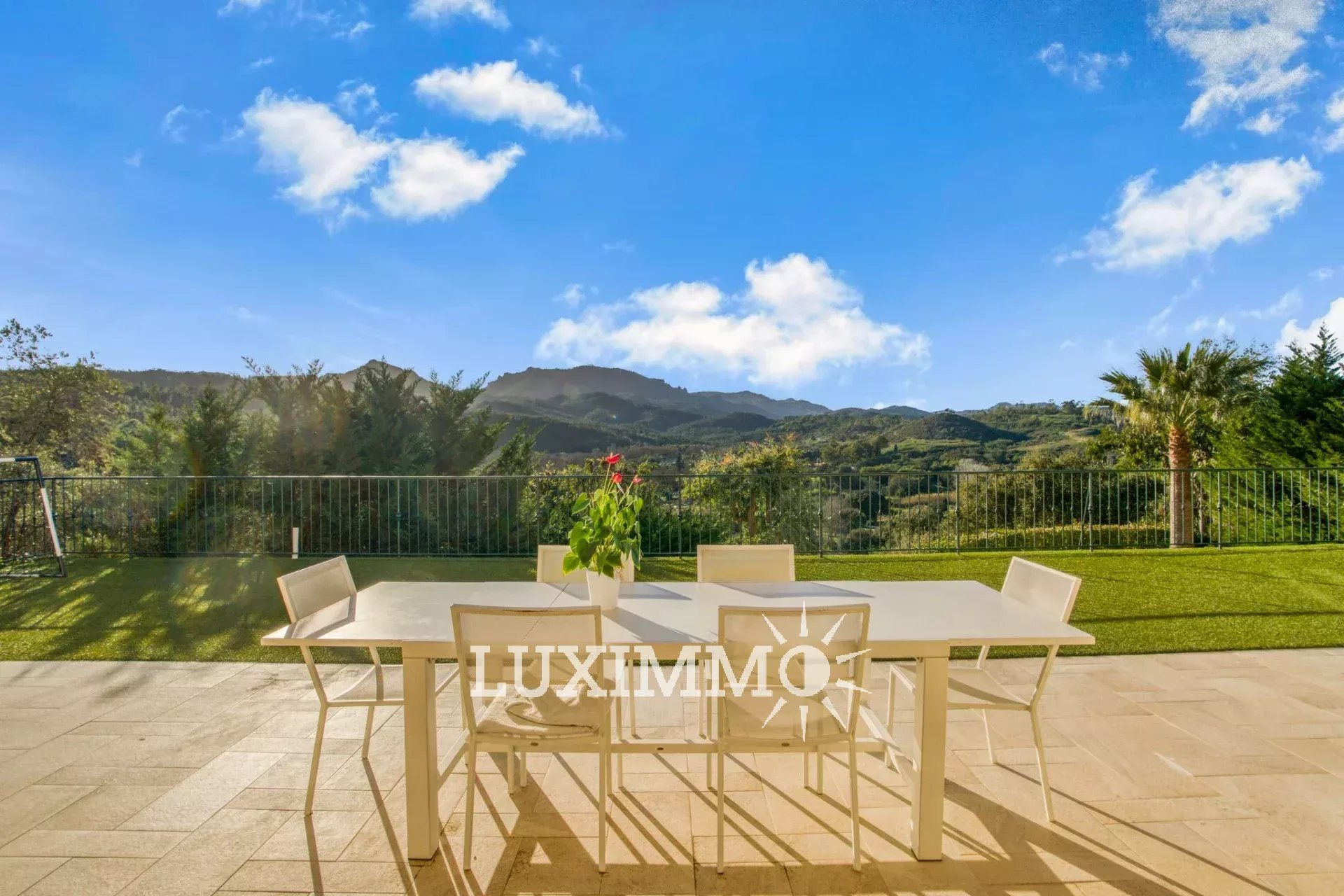 Maison à vendre, 250m², Mandelieu-la-Napoule