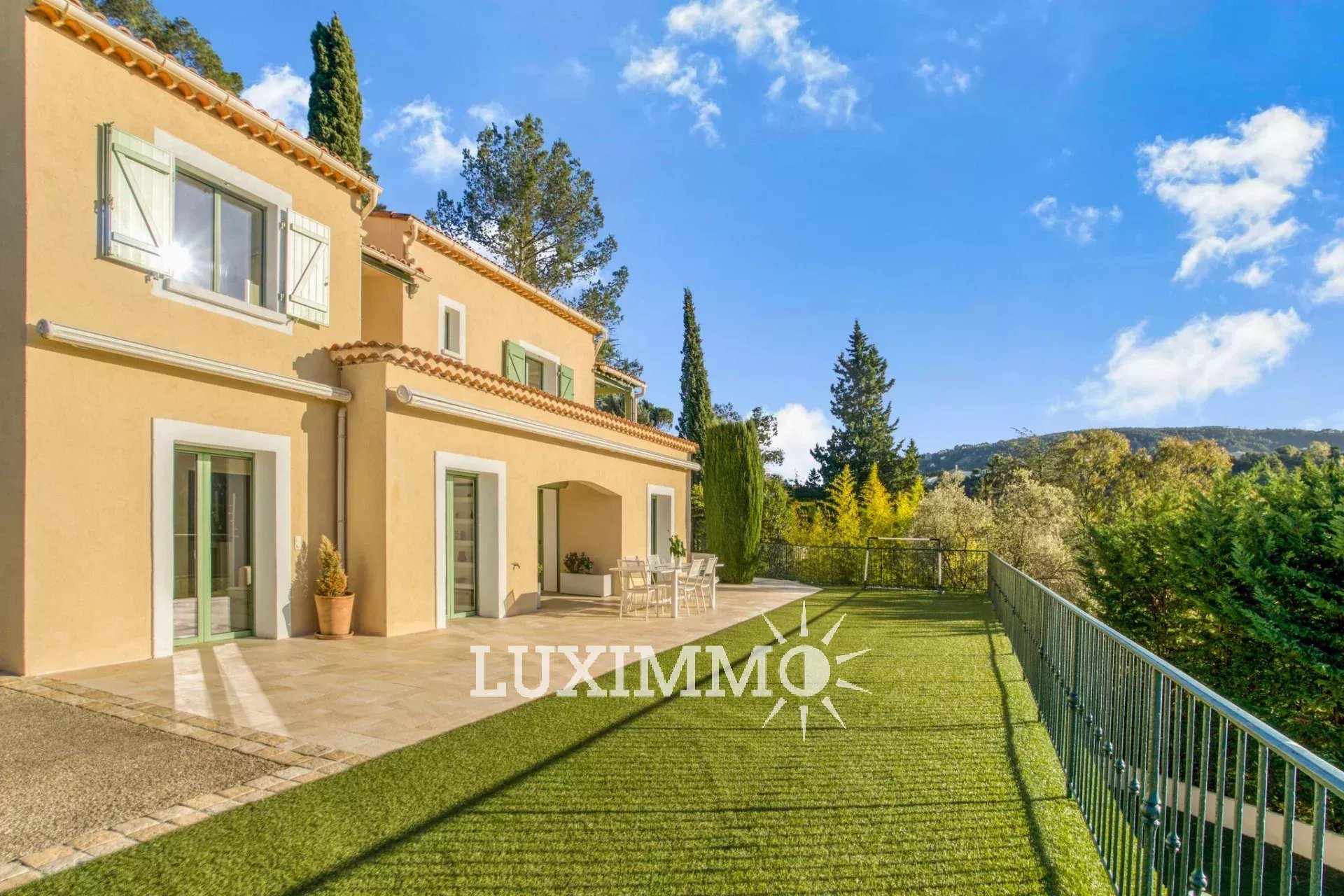 Maison à vendre, 250m², Mandelieu-la-Napoule