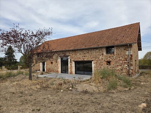 Maison 5 pièces 219 m² · à Murat · 219 m² · 155 000 €