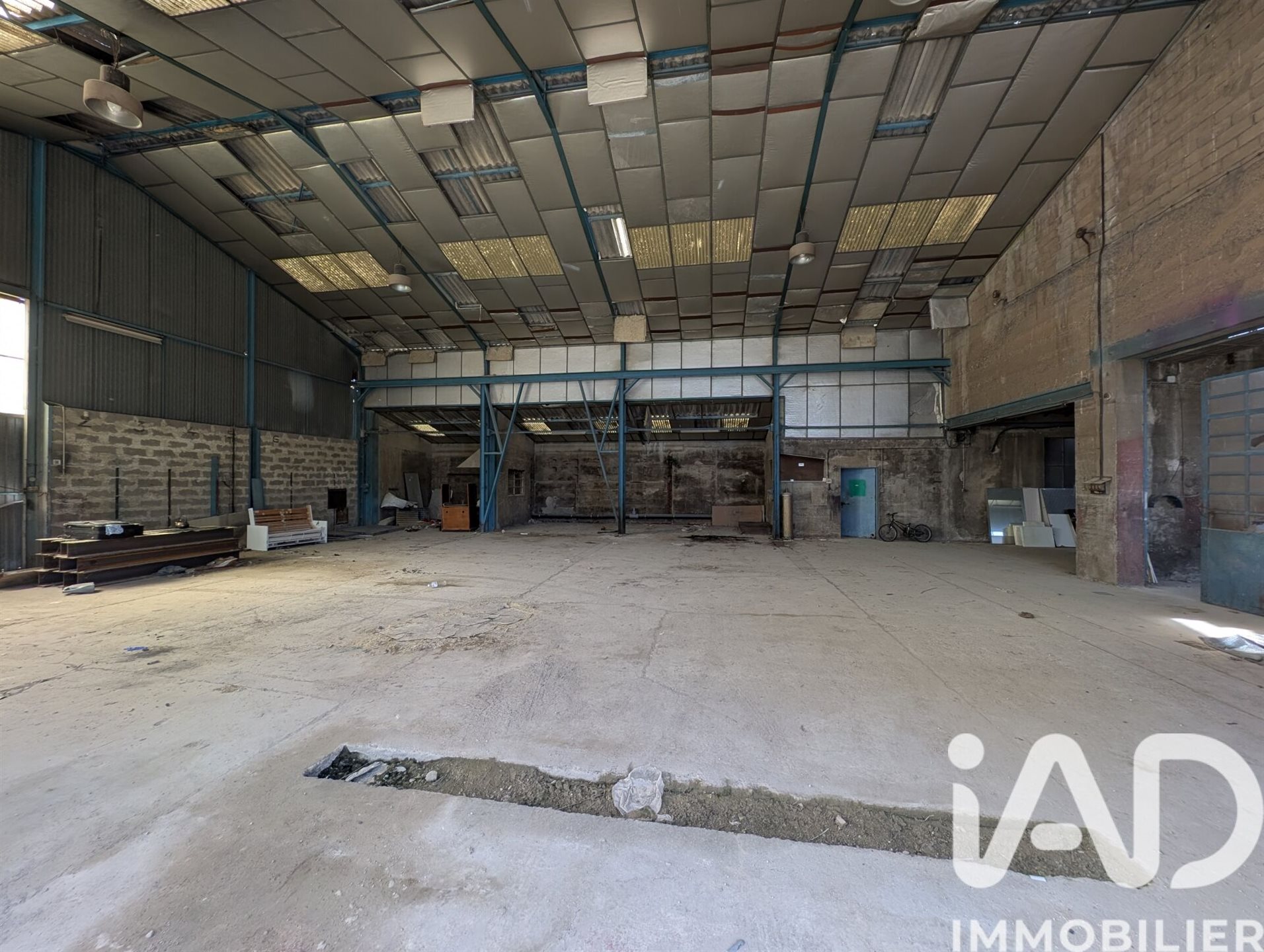 Appartement à vendre, 572m², Sorgues