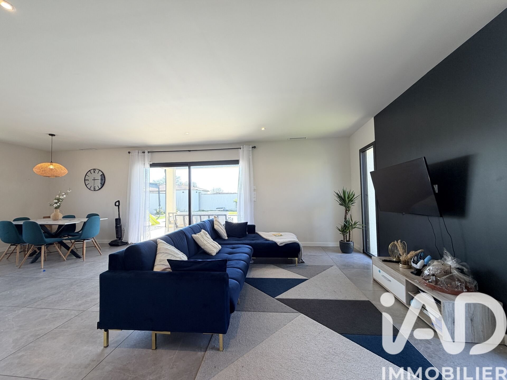 Maison à vendre, 128m², La Ville-Dieu-du-Temple