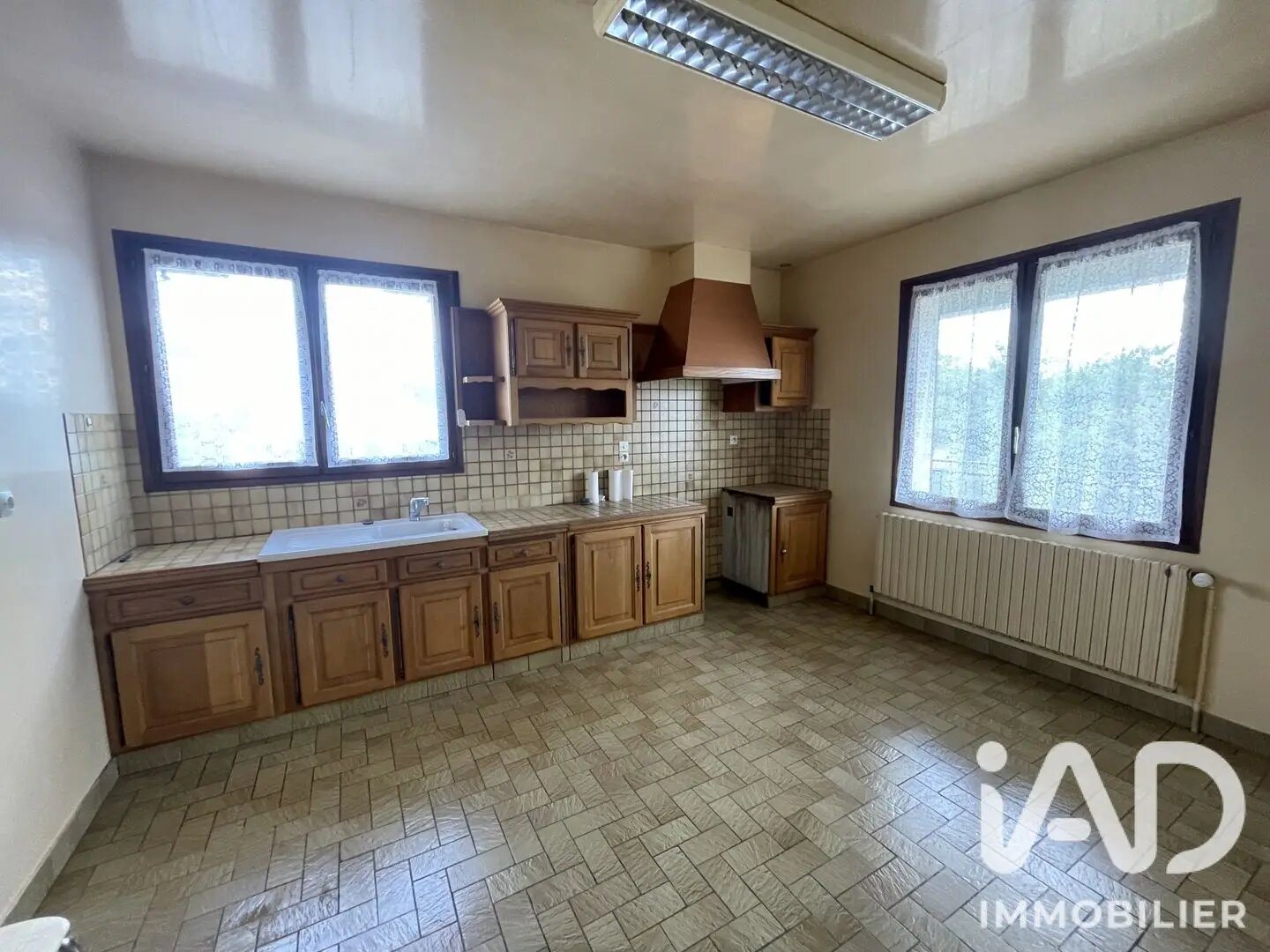 Maison à vendre, 151m², Fère-Champenoise