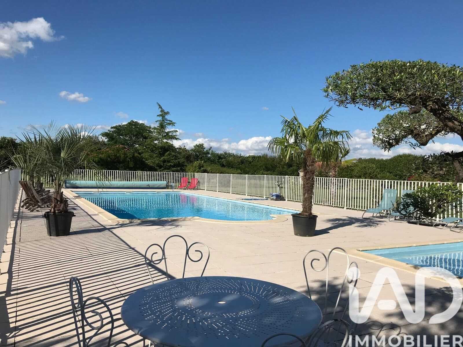 Maison à vendre, 600m², Saint-Simon-de-Pellouaille