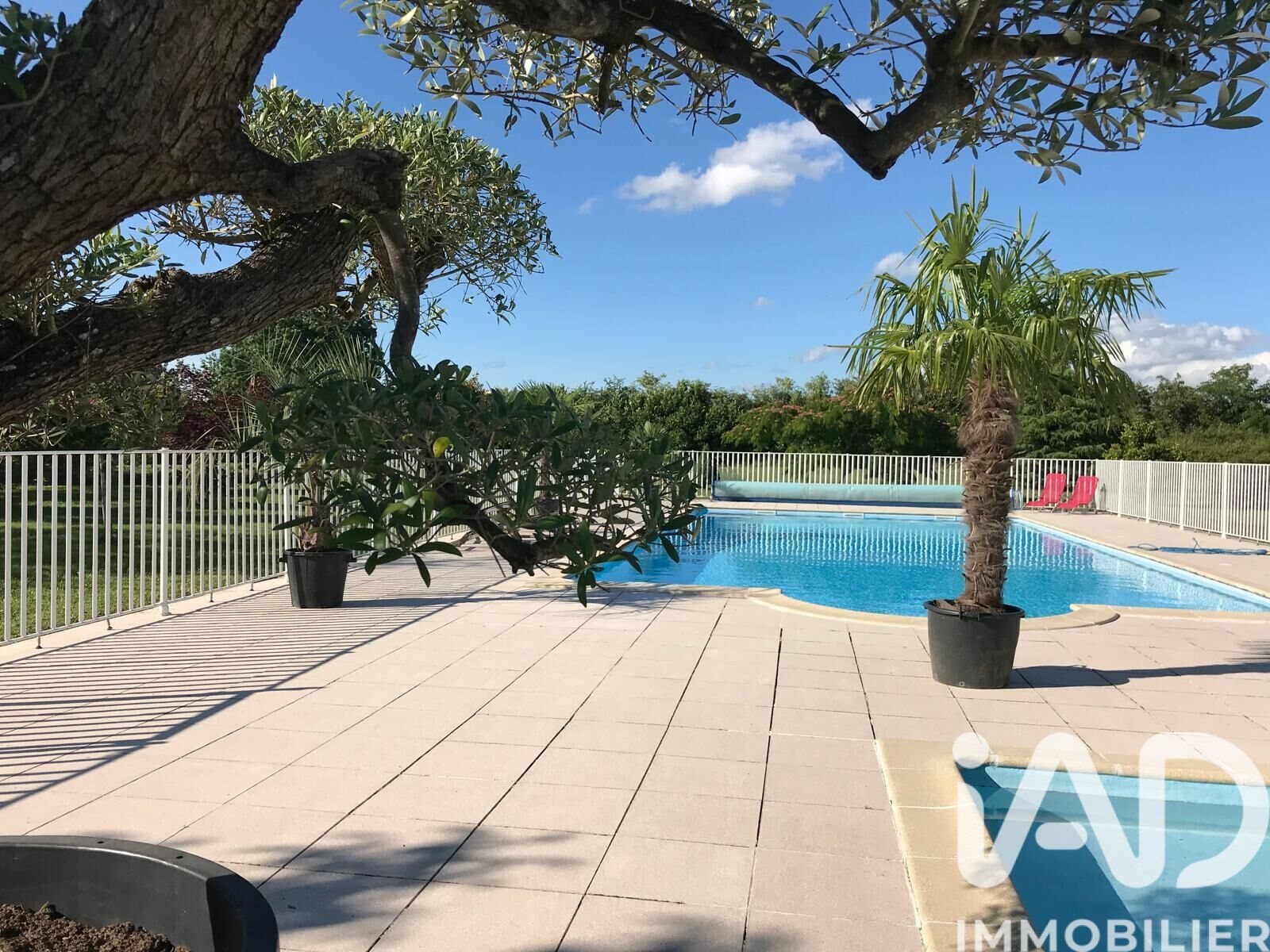 Maison à vendre, 600m², Saint-Simon-de-Pellouaille