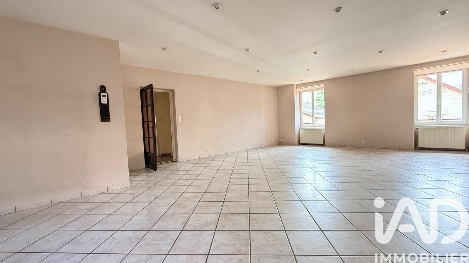 Maison à vendre, 245m², Charolles