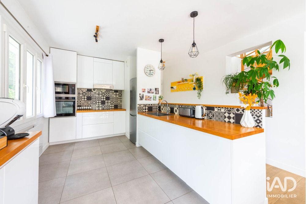 Maison à vendre, 136m², L'Etang-la-Ville