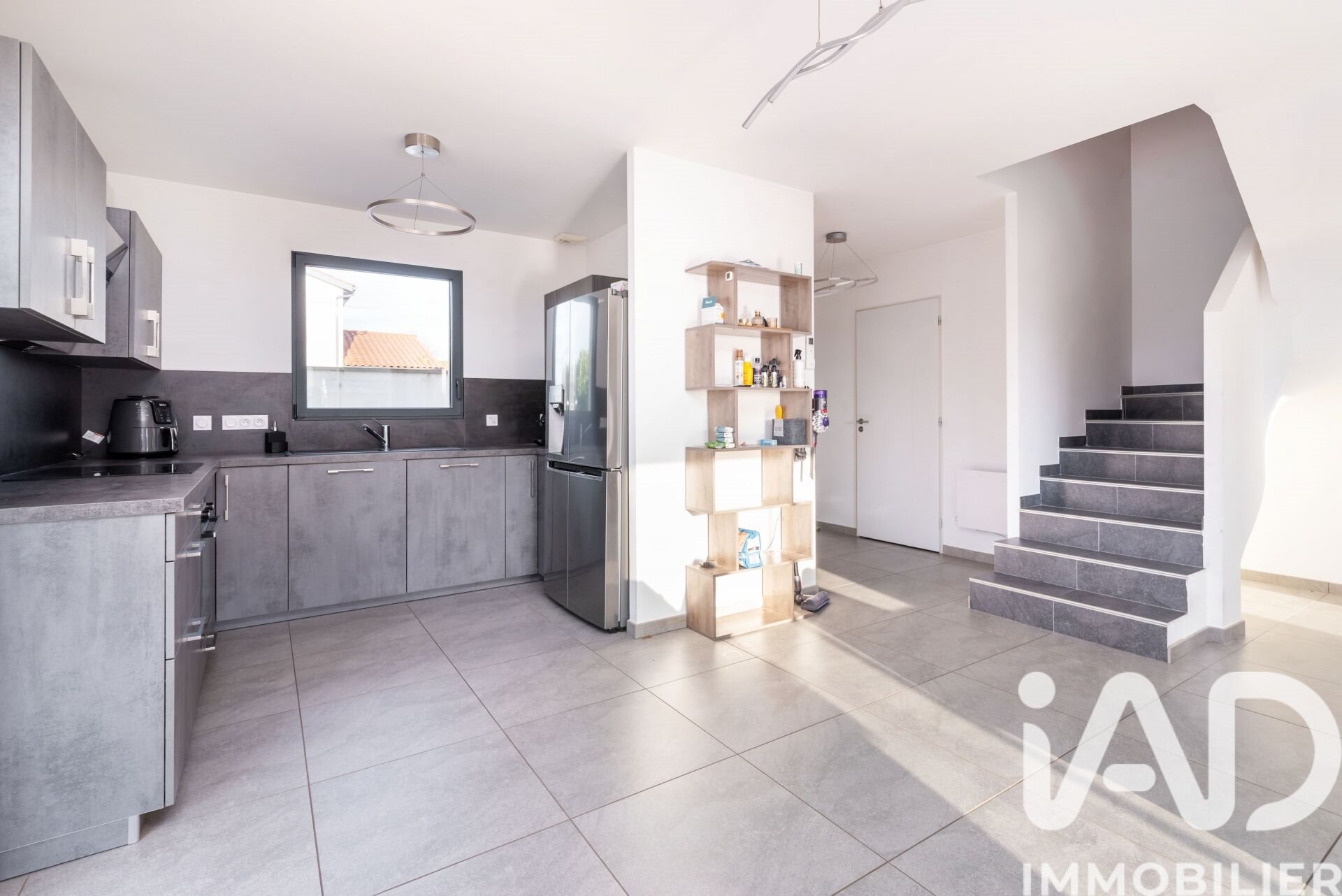Maison à vendre, 97m², Ambérieux