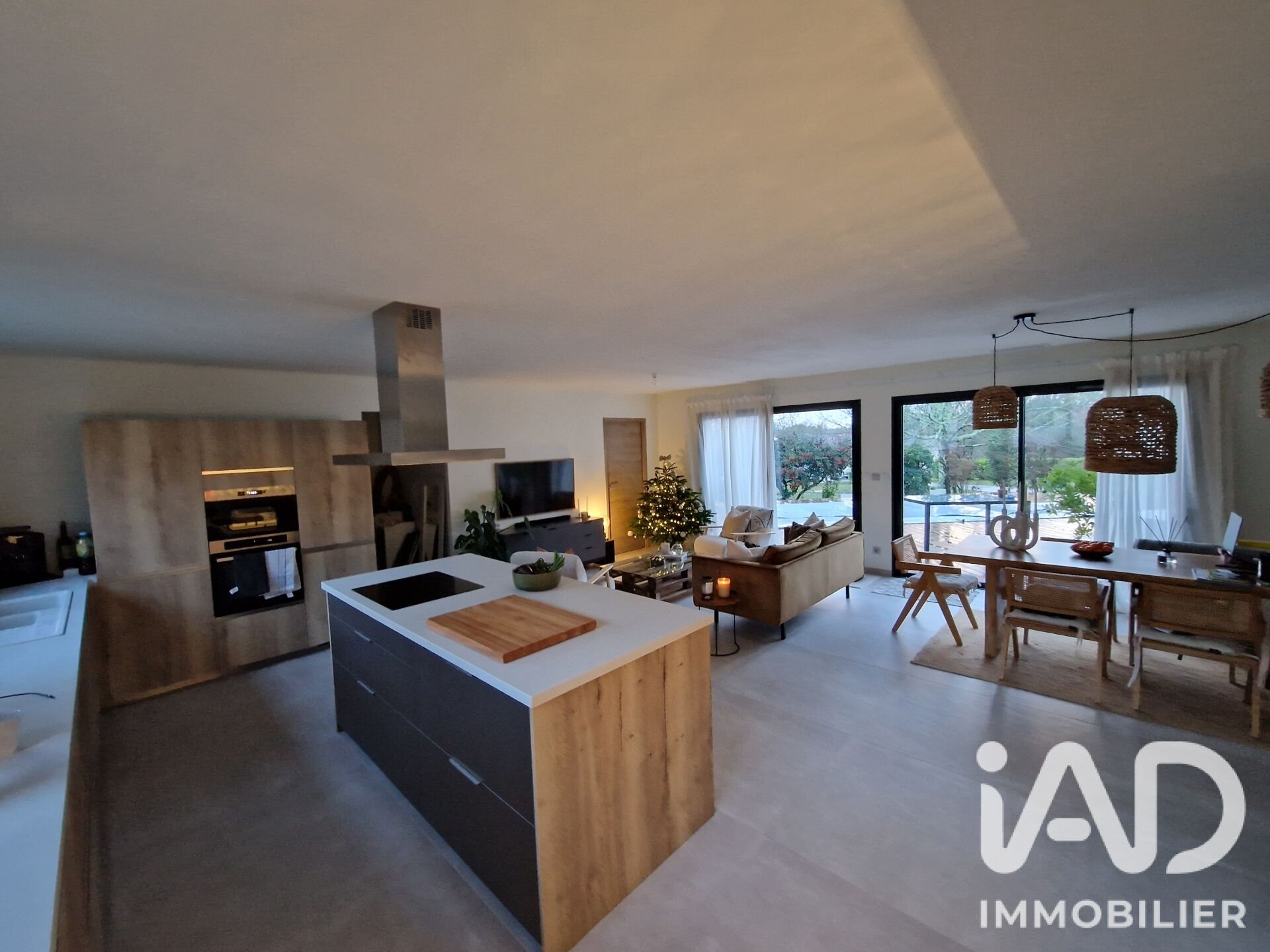 Maison à vendre, 128m², Carignan-de-Bordeaux