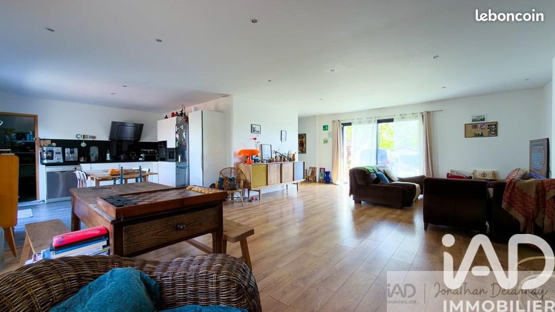 Maison à vendre, 143m², Créon