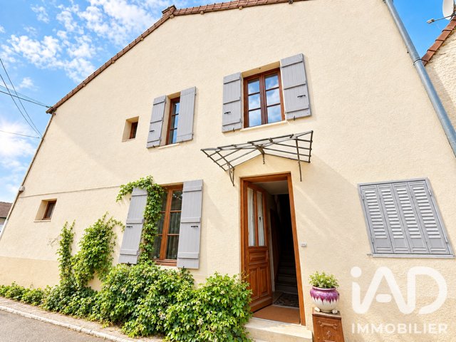 Maison à vendre, 138m², Salornay-sur-Guye